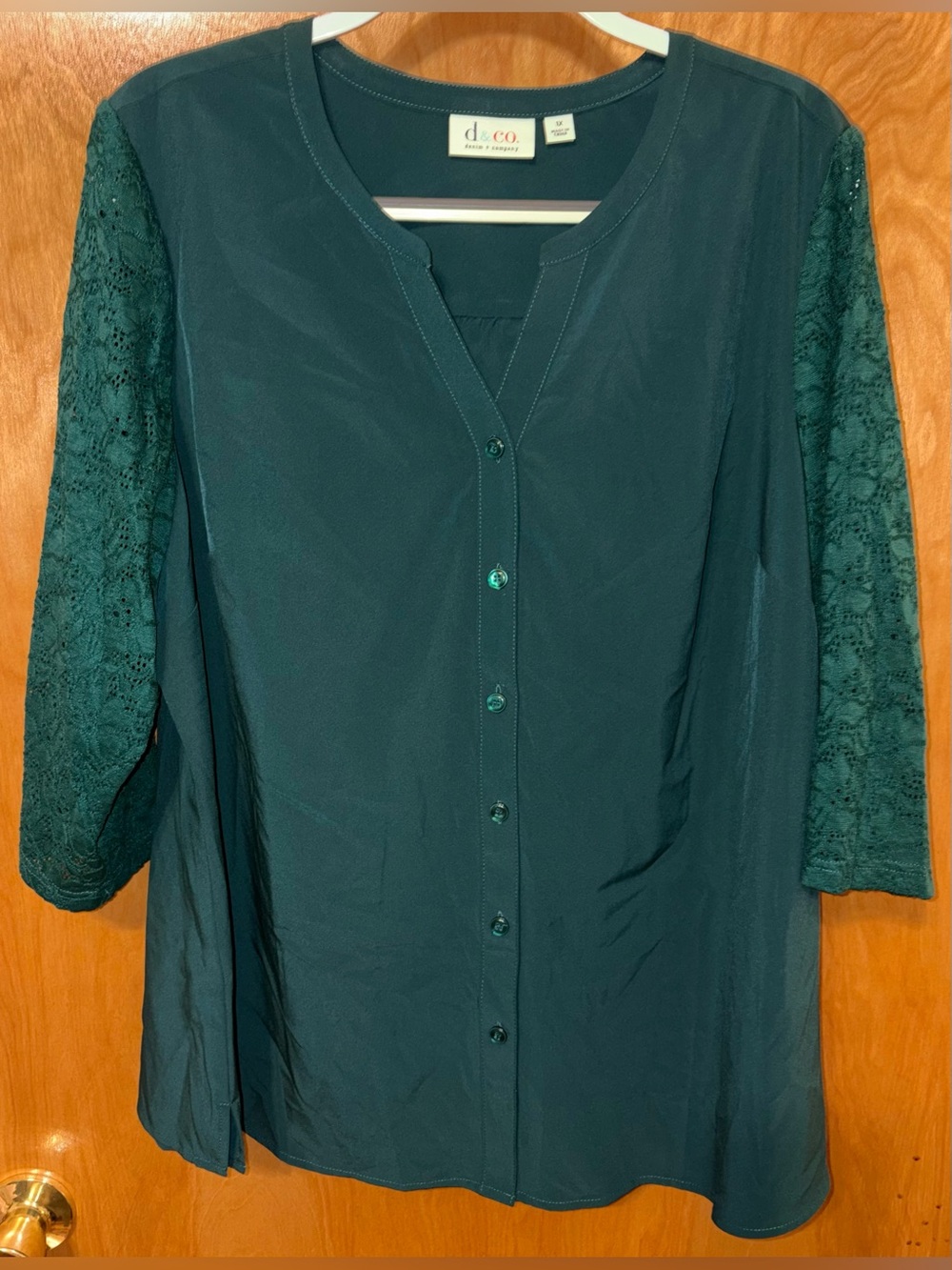 Denim & Co. dark pine green woven button front 3/4 lace sleeve blouse Size 1X